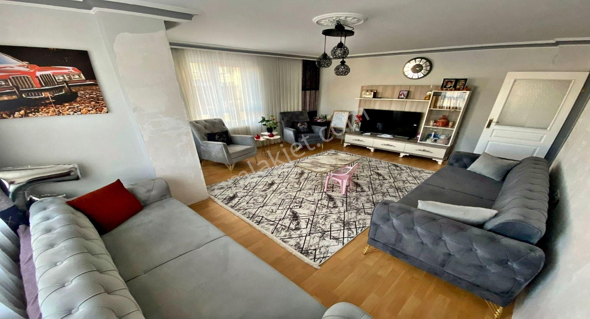 Yayla Ovacık Mevkii Tuğba Camii Yakını Ara Kat Ferah Genç Binada - Görsel 5