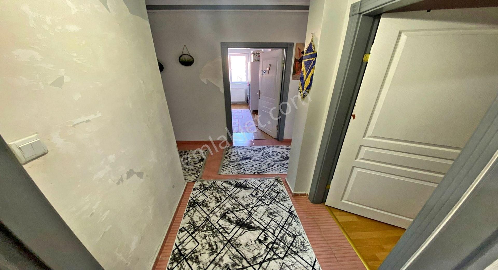 Yayla Ovacık Mevkii Tuğba Camii Yakını Ara Kat Ferah Genç Binada - Görsel 29