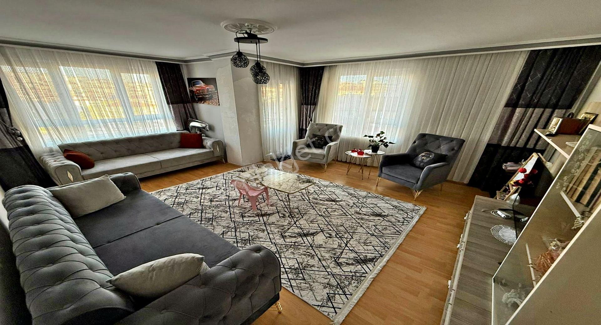 Yayla Ovacık Mevkii Tuğba Camii Yakını Ara Kat Ferah Genç Binada - Görsel 3