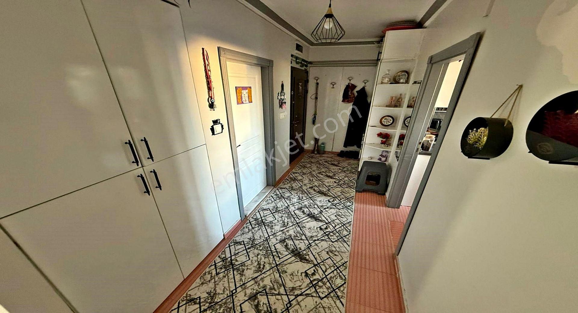 Yayla Ovacık Mevkii Tuğba Camii Yakını Ara Kat Ferah Genç Binada - Görsel 30