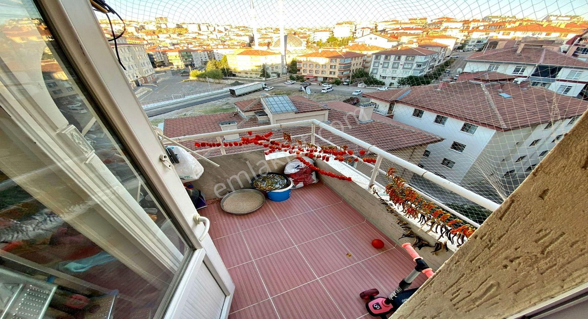 Yayla Ovacık Mevkii Tuğba Camii Yakını Ara Kat Ferah Genç Binada - Görsel 18