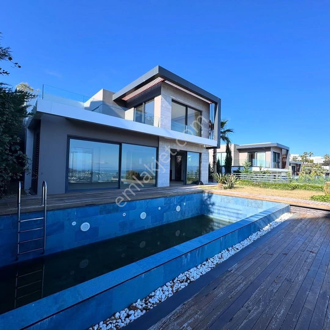 Agr Group'tan Gündoğan'da Satılık Deniz Ve Koy Manzaralı Villa - Görsel 4