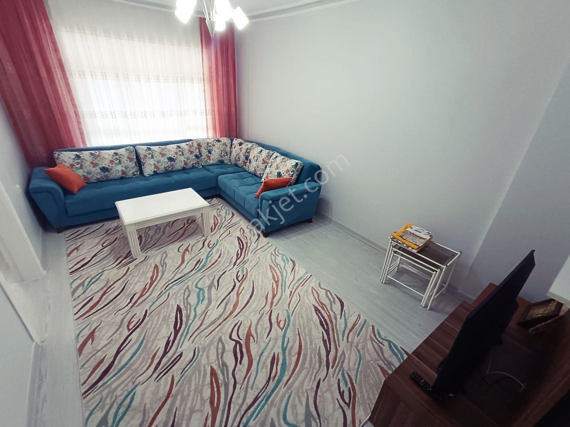 Relax'tan Ayvalı Merkez'de 15.500tl Kiracılı Eşyalarıyla Satılık - Görsel 15