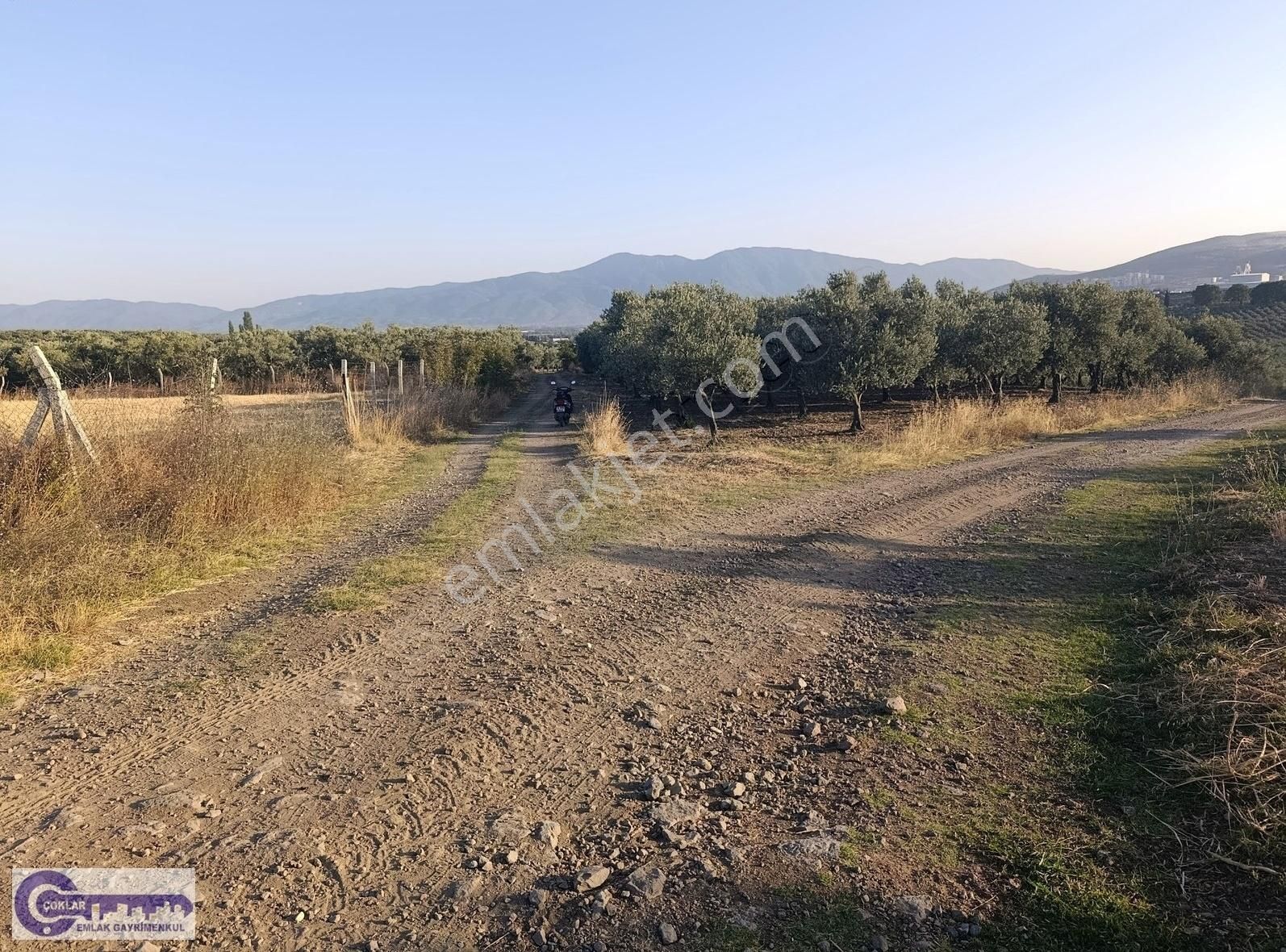 Çoklar 'dan Cihanköy'de Depo Ruhsatı Alınabilen 6040 M2 - Görsel 4