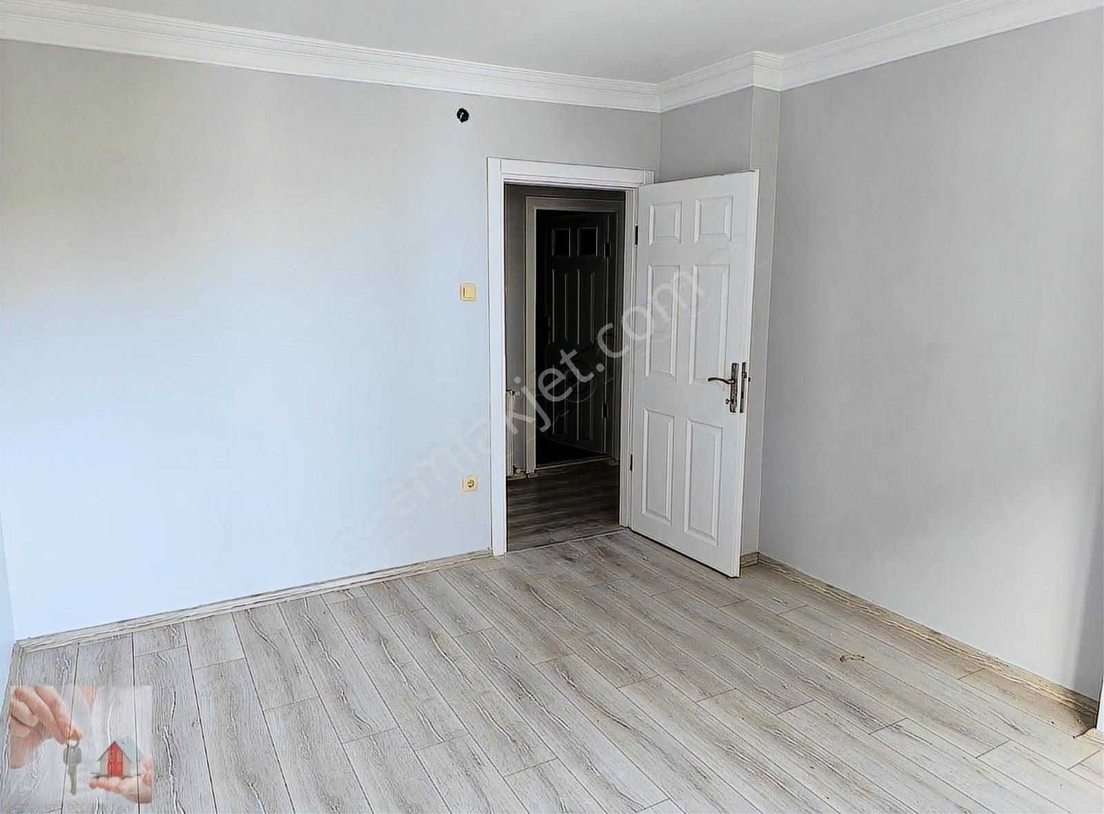 Gemlik,osmaniye Mah.ahmetsüren Meydanı Arakat 3+1 Kiralık - Görsel 15