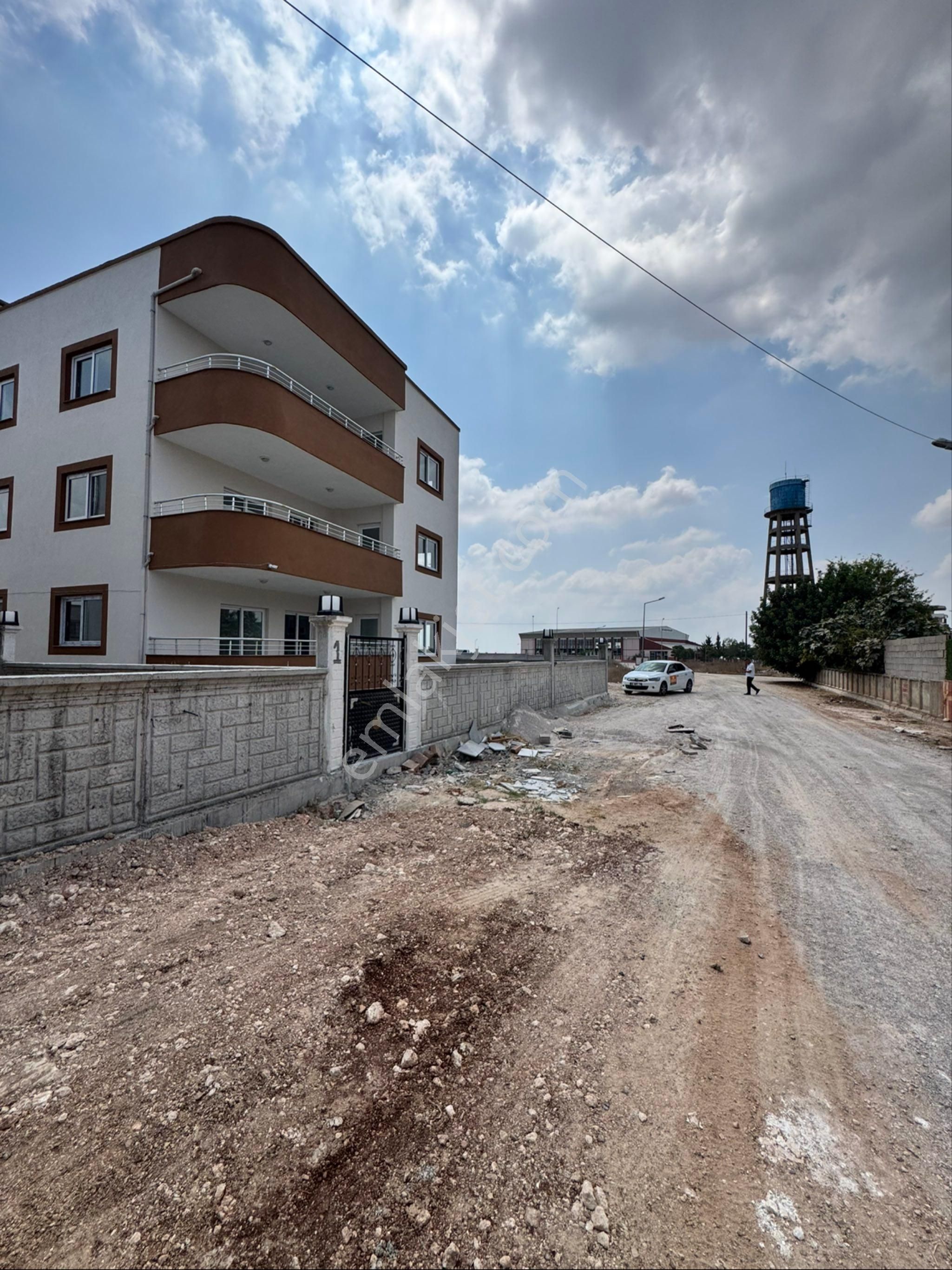 Uğur Kaya Gayrimenkul’dan Sarıçam Buruk Tokilerinin Yanında Üç Katlı Müstakil Satılık - Görsel 3