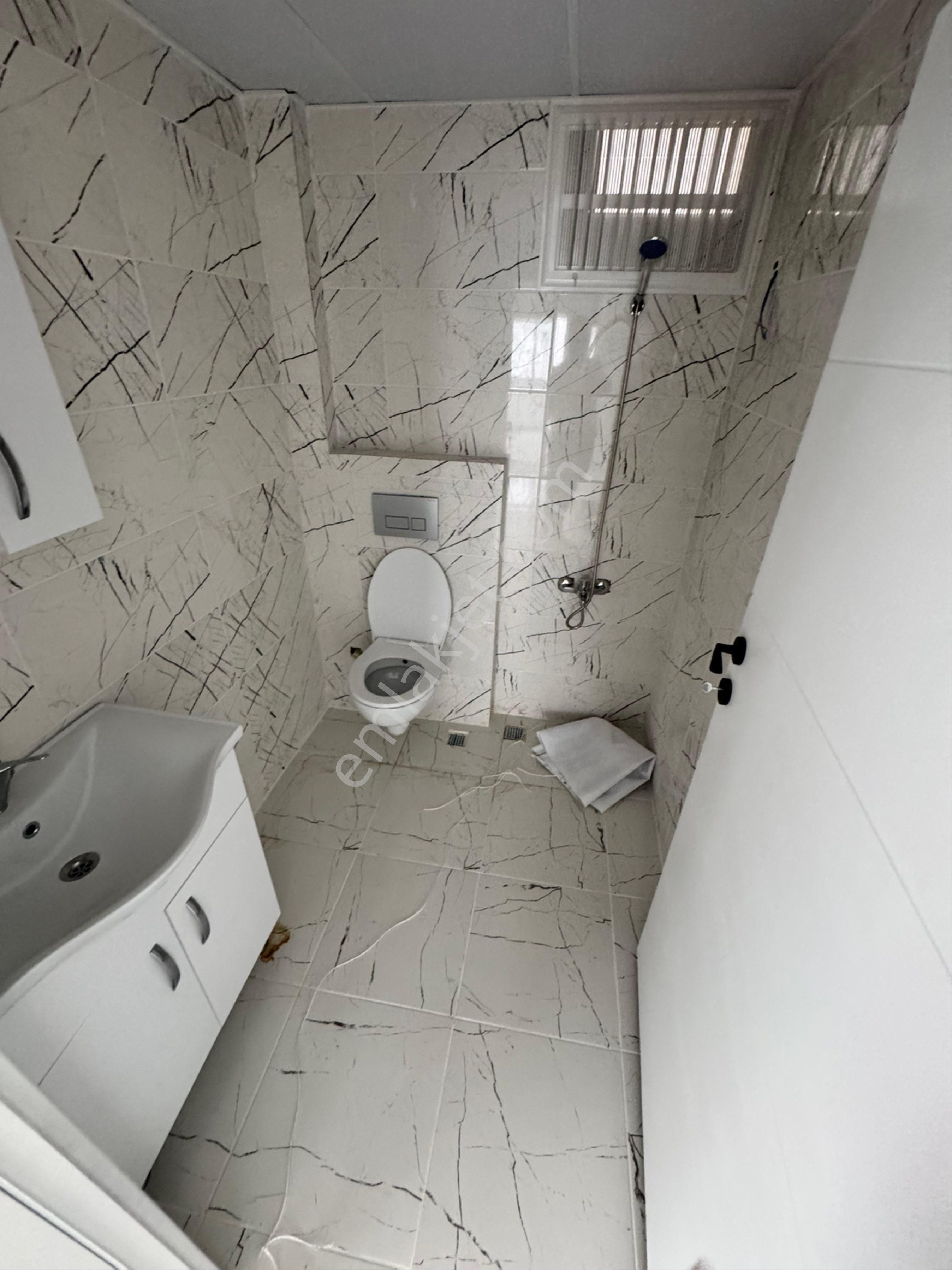 Uğur Kaya Gayrimenkul’dan Sarıçam Buruk Tokilerinin Yanında Üç Katlı Müstakil Satılık - Görsel 21