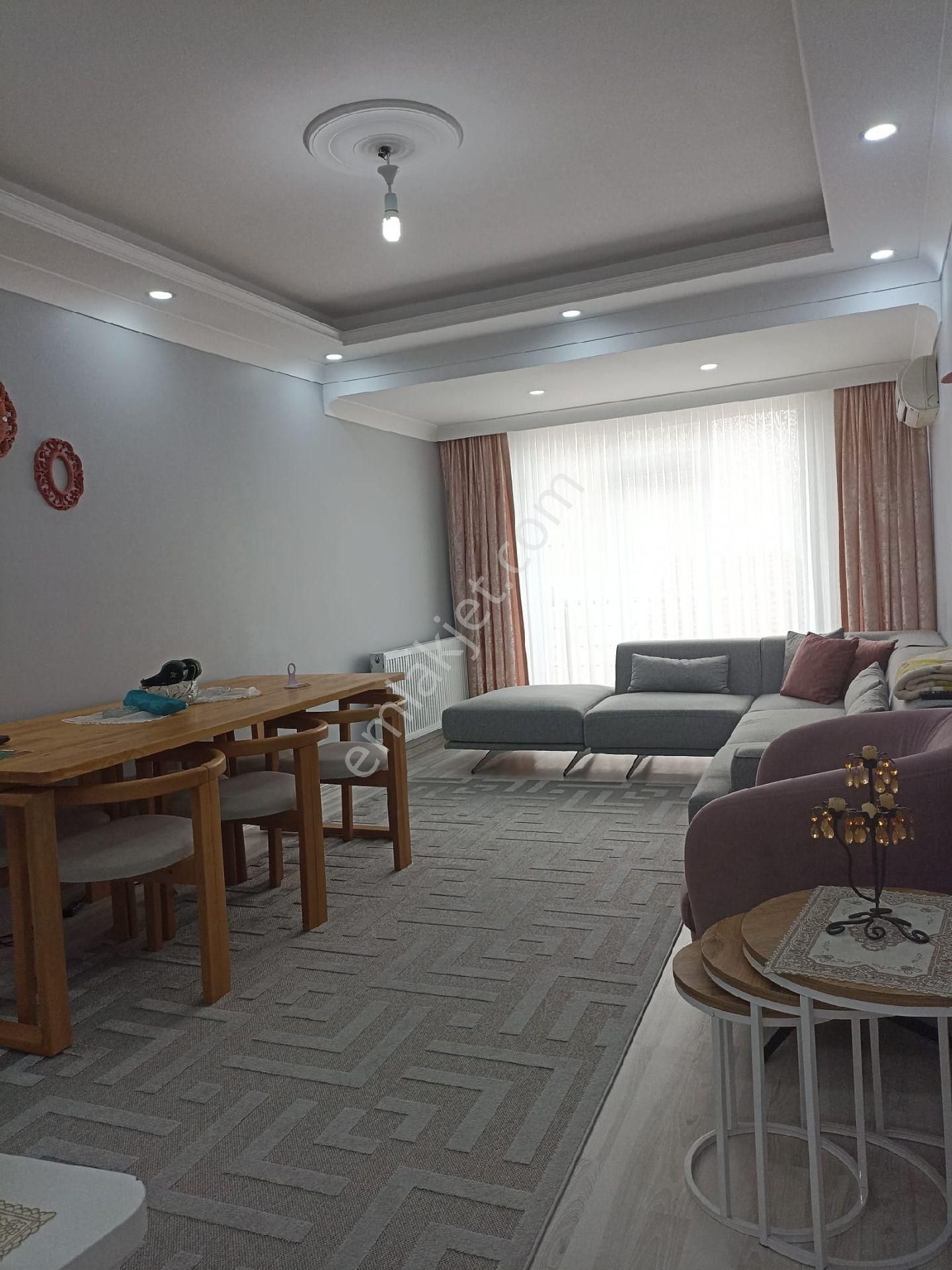 Başakşehir Güvercintepe Mahallesi'nde Satılık Dubleks 3+2