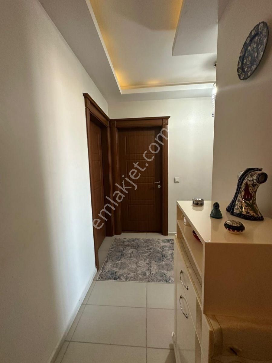 Şehir , Deniz,orman Manzaralı Bakimli 3+1 Daire