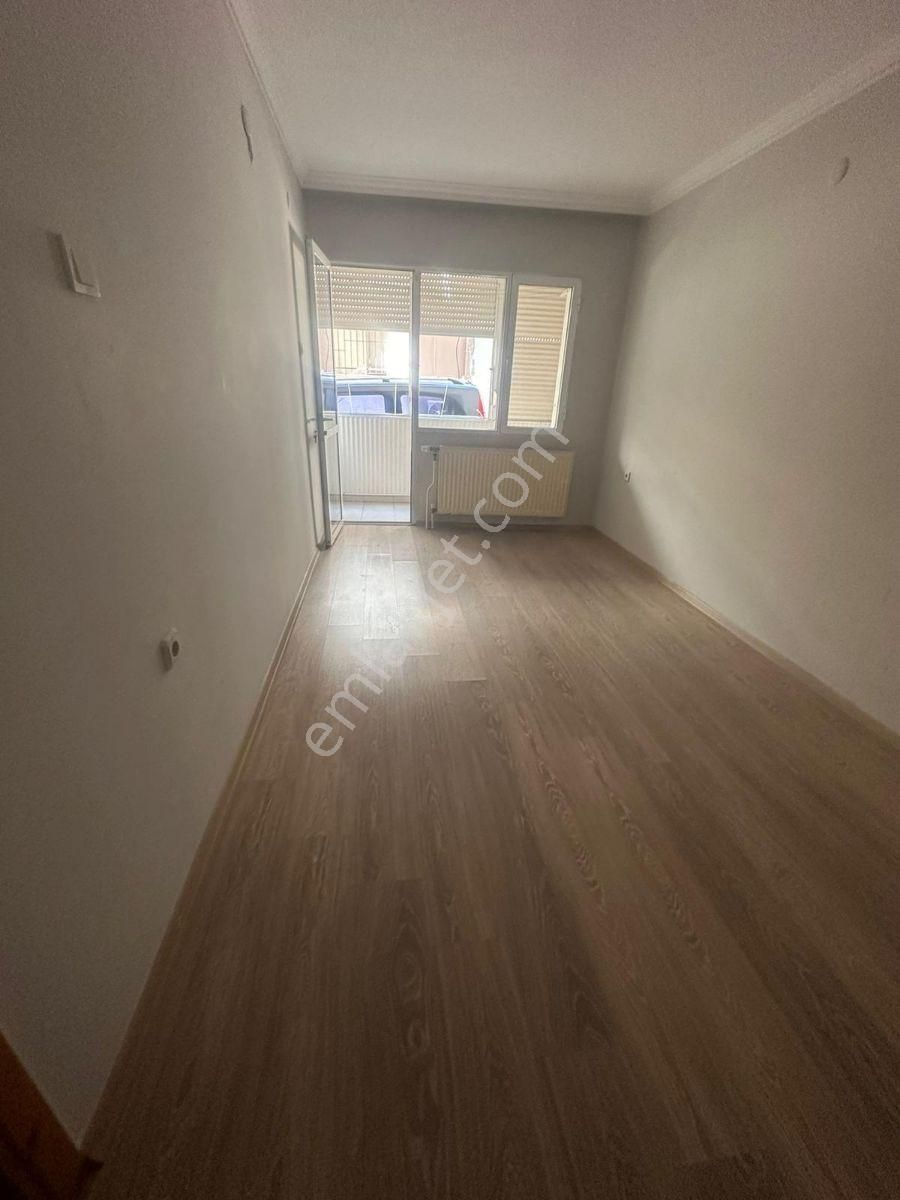 Sevgi Yoluna Çok Yakın Bakımlı Daire