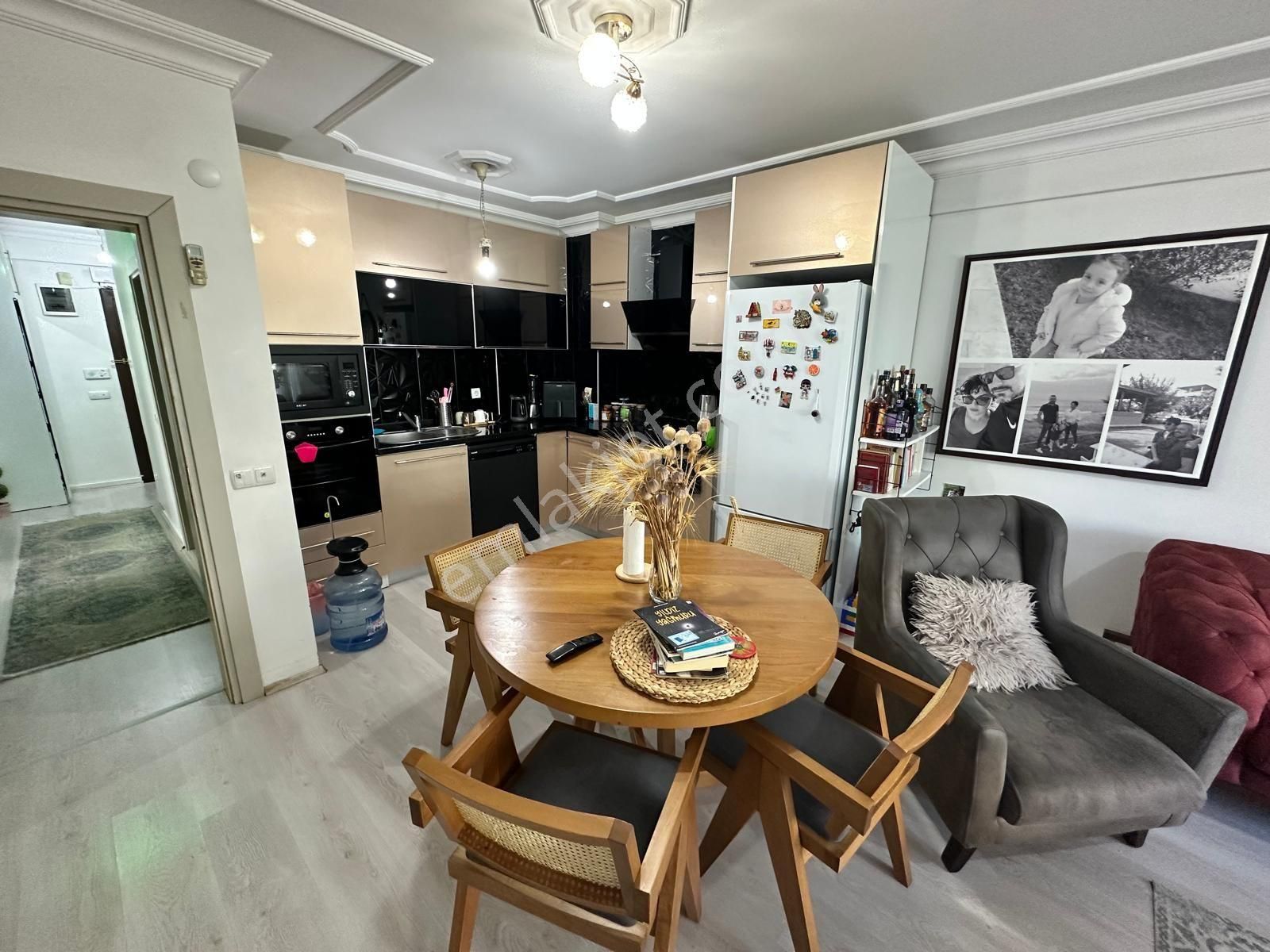 Konyaaltı Hurmada Lüks Sitede 2+1 Satılık Daire - Görsel 8