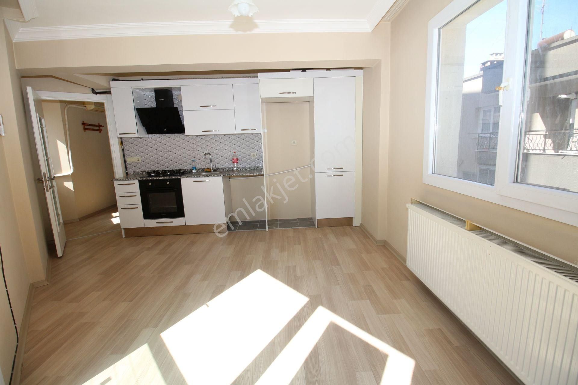 Filiz Cad.üzerin De Genç Bina Da Asansörlü Doğal Gazlı Klimalı - Görsel 7