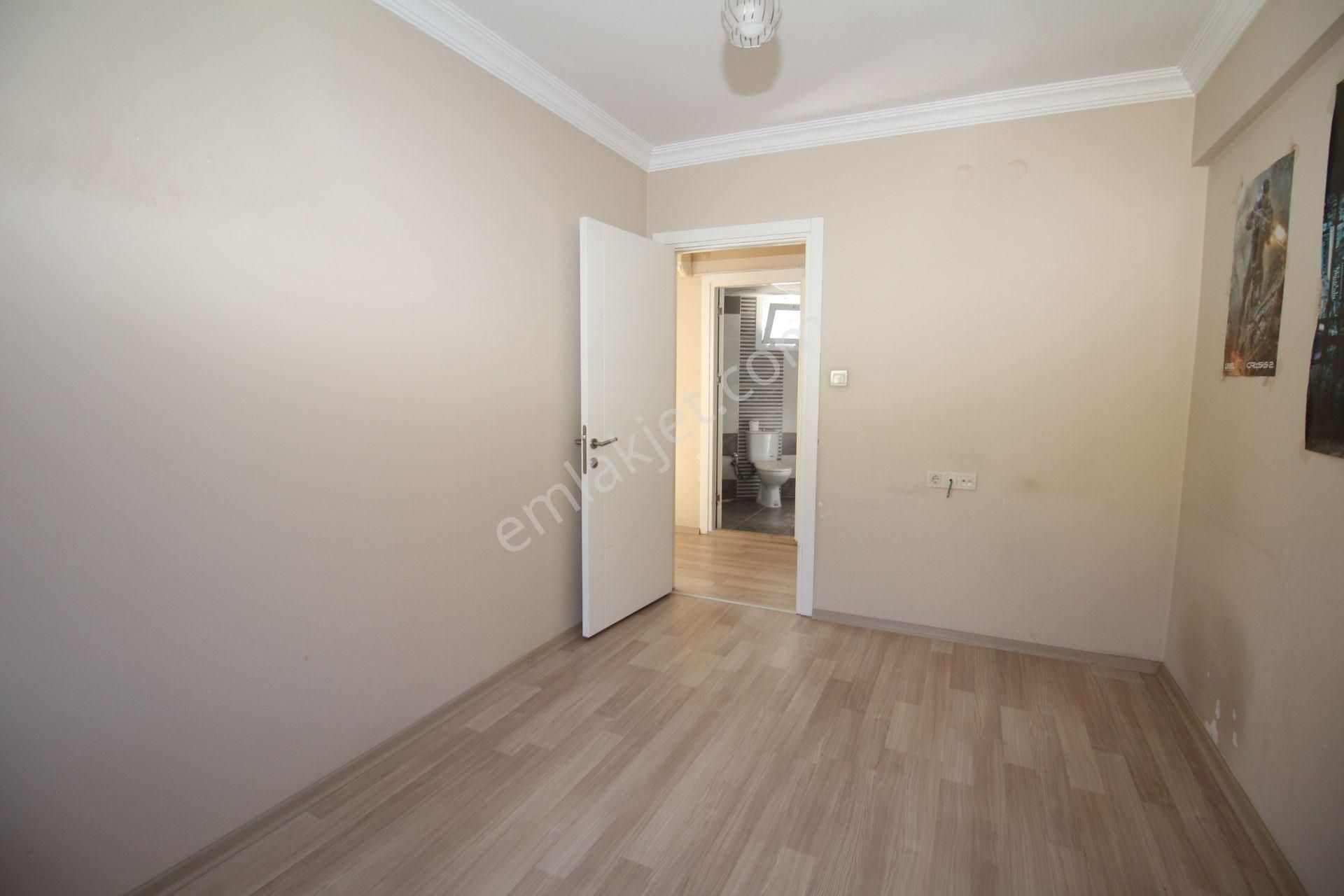 Filiz Cad.üzerin De Genç Bina Da Asansörlü Doğal Gazlı Klimalı - Görsel 14