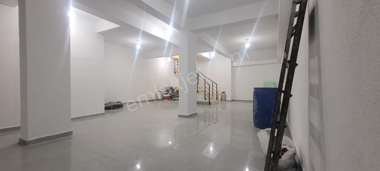 Uğur Mumcu N Caddesi'nde Eşsiz Satılık Depolu Dükkan! - Görsel 17