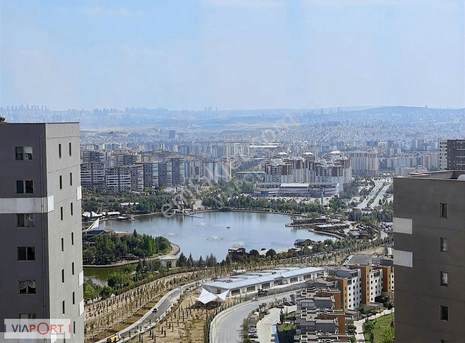 Etimesgut Göksu Mah Göl Manzaralı Lüks Satılık 4.5+1 Daire