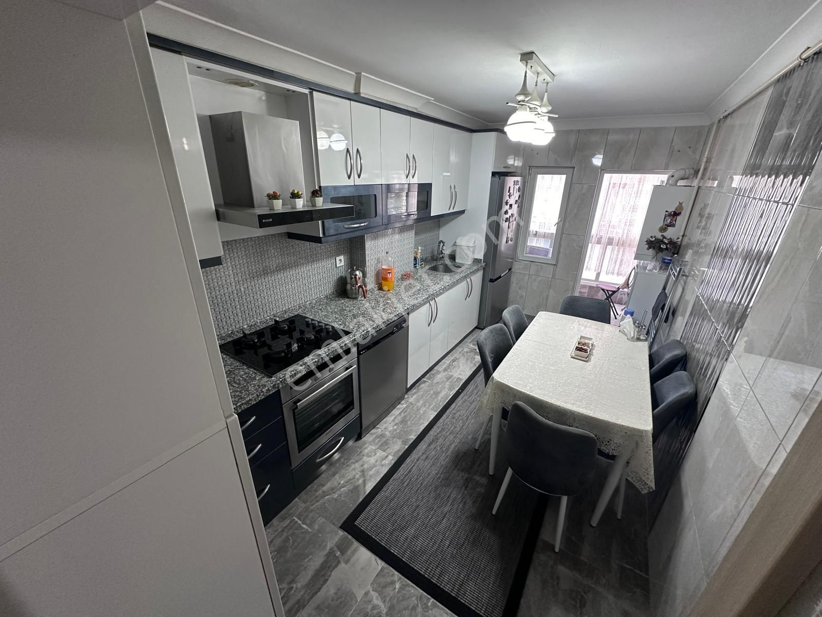 (1101) Keçiören Dutluk Yakını Kat Konumunda Full Yapılı 3+1 Satılık Daire