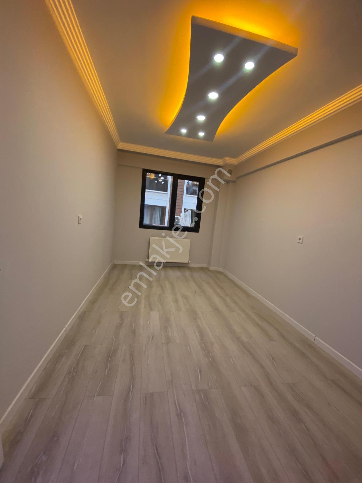 Yeni Mahalle Mahallesi Çatı Dubleks 5+1 250m2 5 Katlının Çatı Dubleksi - Görsel 4
