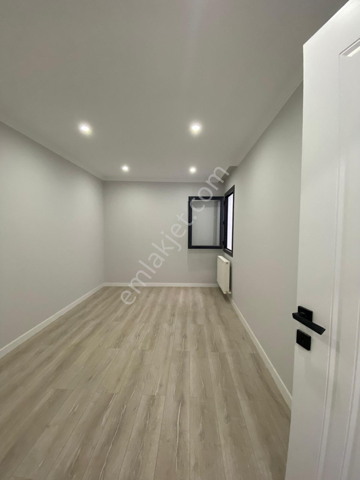Yeni Mahalle Mahallesi Çatı Dubleks 5+1 250m2 5 Katlının Çatı Dubleksi - Görsel 15