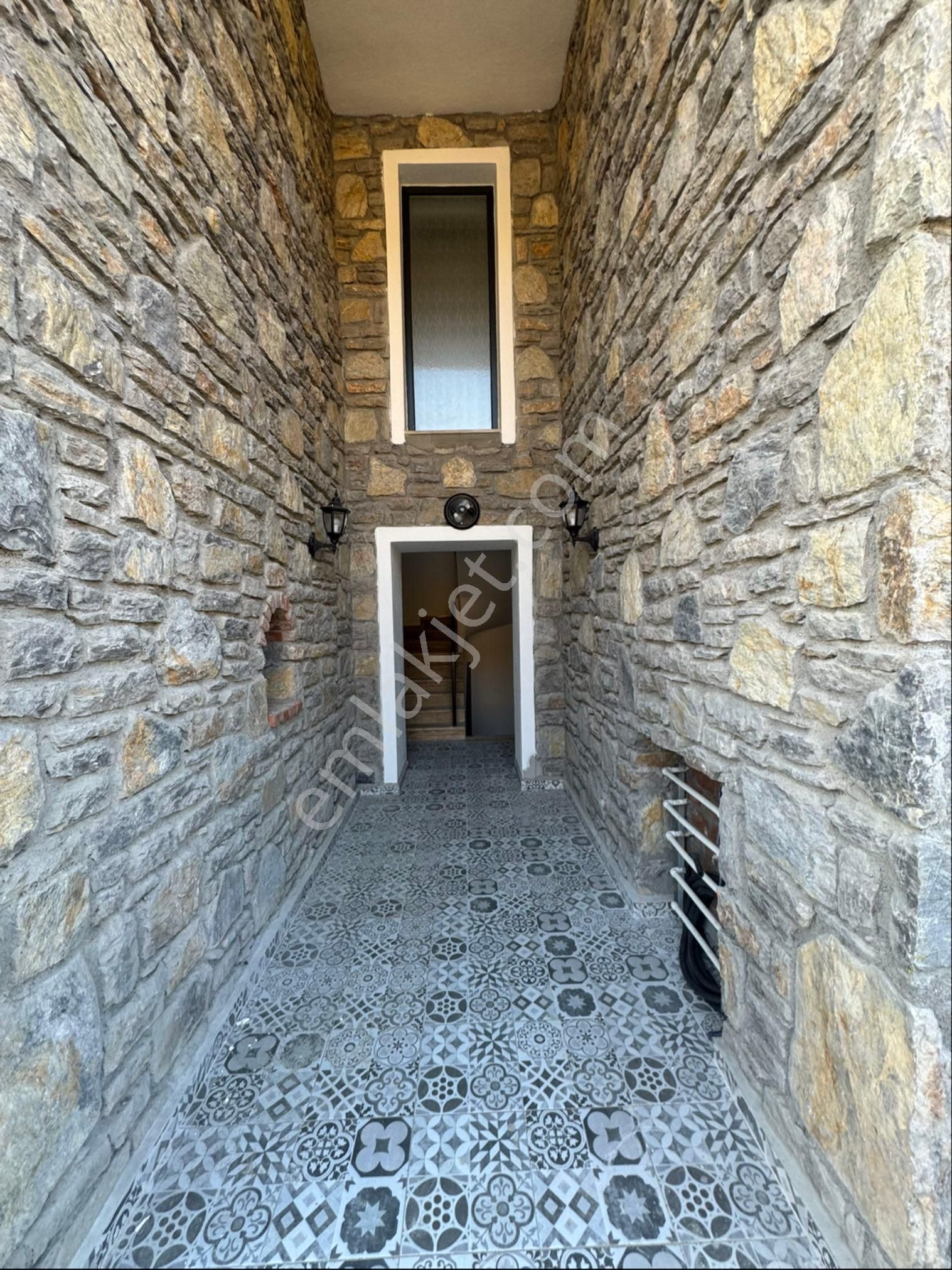 Öbek İnşaatan Satılık 1+1 Bahçeli - Görsel 35