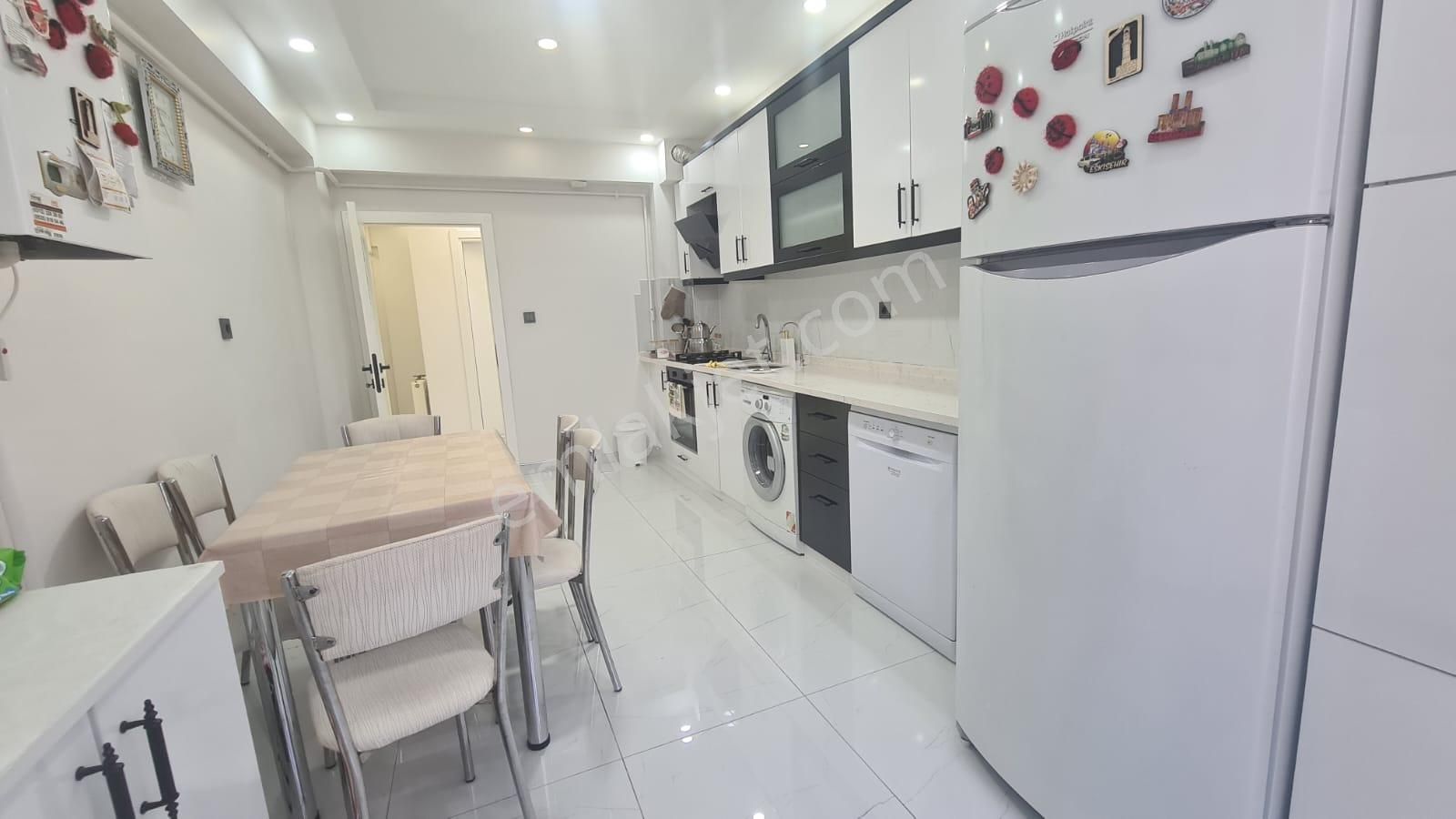 Karapürçek'te Diş Has. Yakınında Asansörlü Full Yapılı 3+1 Satılık Daire !! - Görsel 5