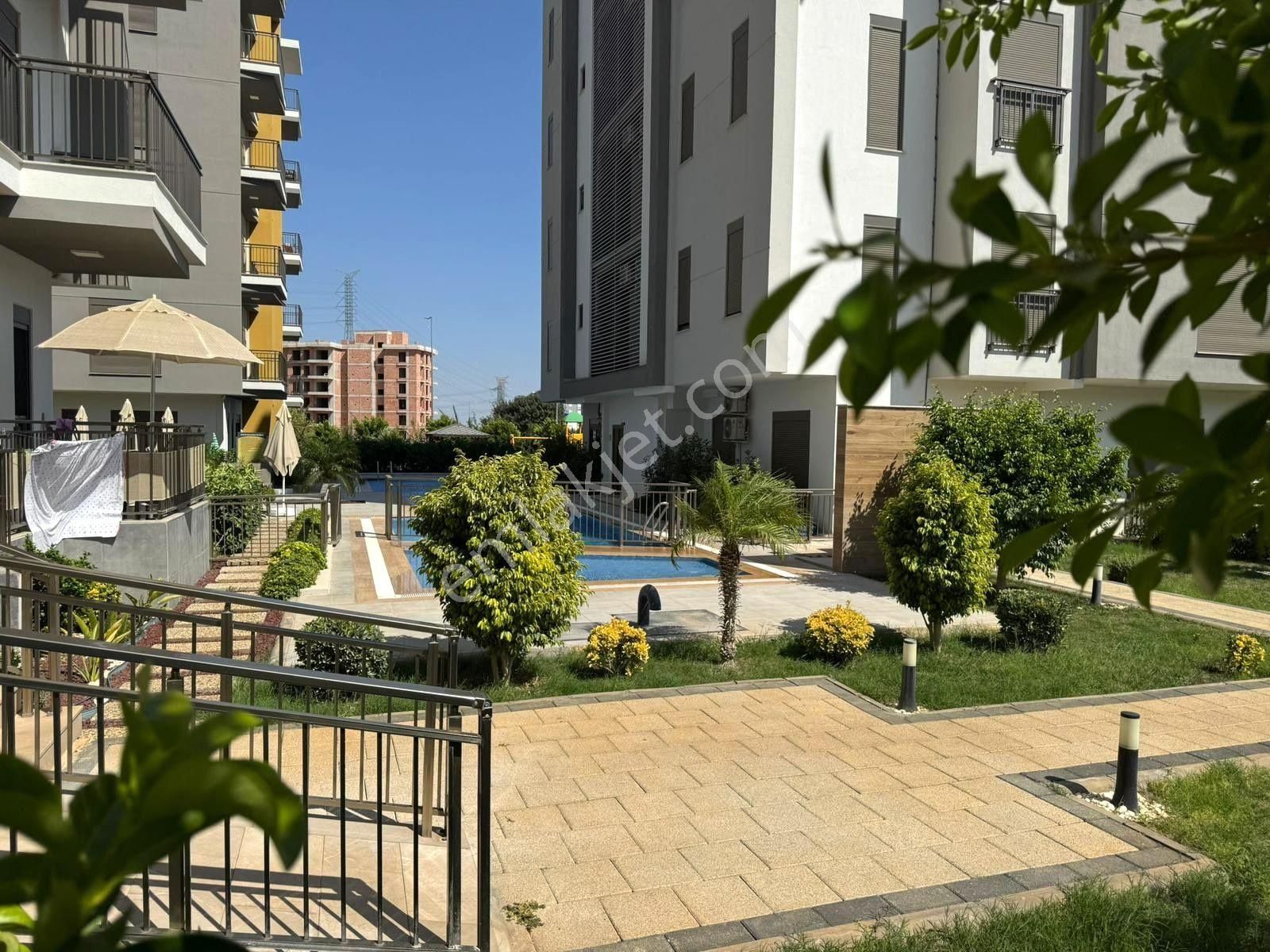 Fevziçakmakda Tramvay Yakını Otopark+havuzlu Ebeveyn Banyolu 3+1 Kat Seçenekli Daireler - Görsel 32