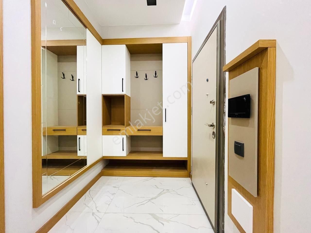 Fevziçakmakda Tramvay Yakını Otopark+havuzlu Ebeveyn Banyolu 3+1 Kat Seçenekli Daireler - Görsel 9