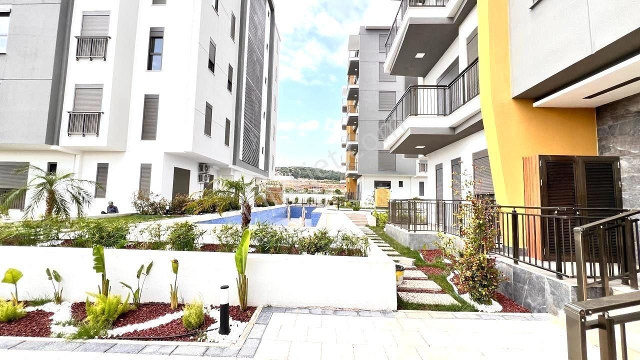 Fevziçakmakda Tramvay Yakını Otopark+havuzlu Ebeveyn Banyolu 3+1 Kat Seçenekli Daireler - Görsel 22