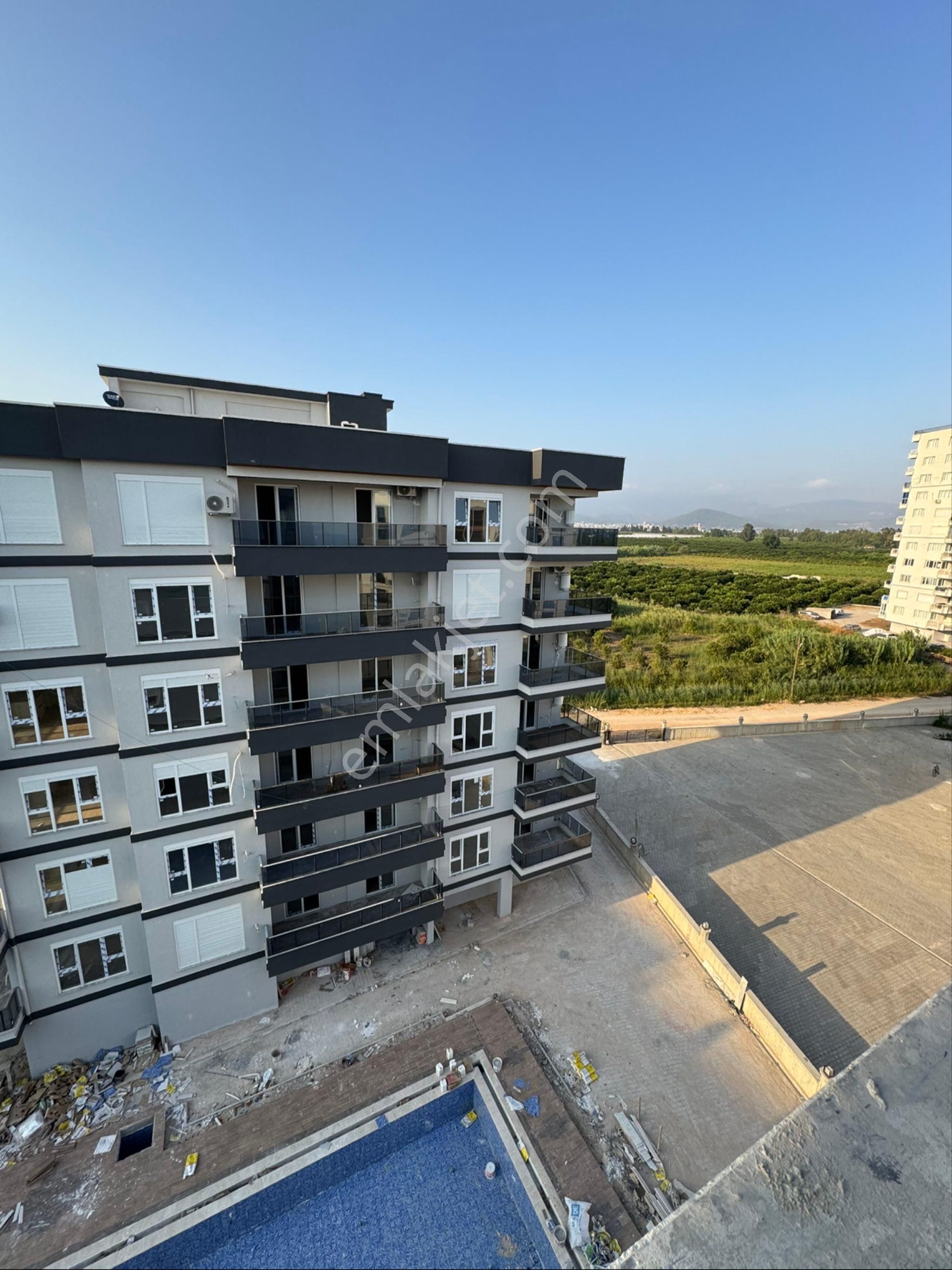 Finike Sahilde Ful Deniz Manzaralı Geniş Teraslı 1+1 Satılık Daire - Görsel 17