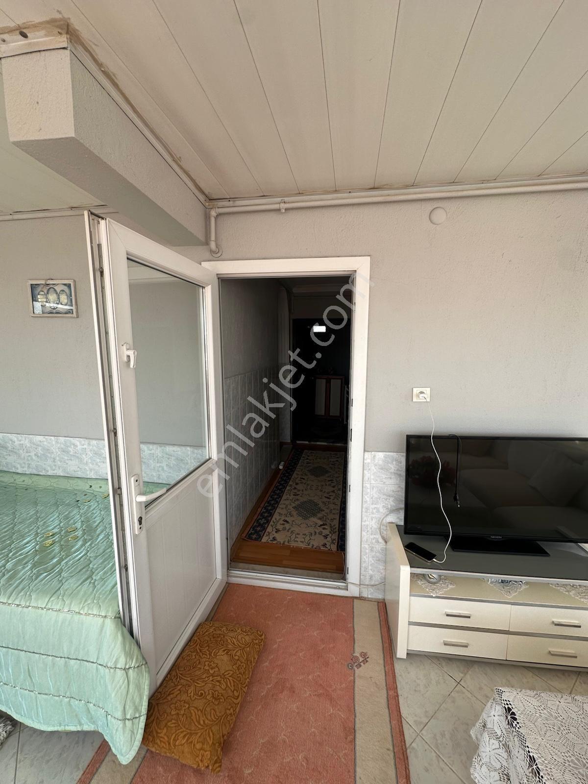 Buca Yeşilbağlar Merkezde Satılık 2+1 Açık Mutfakli Teraslı Daire - Görsel 18