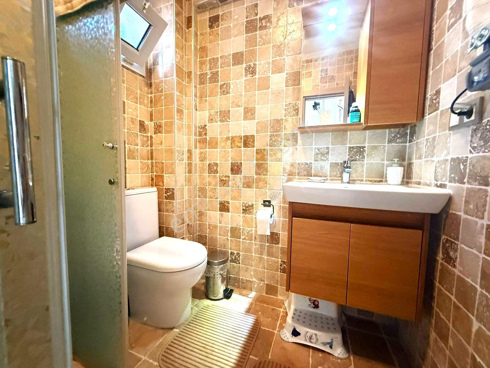 Eskiçeşme'nin Kalbinde Bahçeli 3+1 Dubleksi - Görsel 15