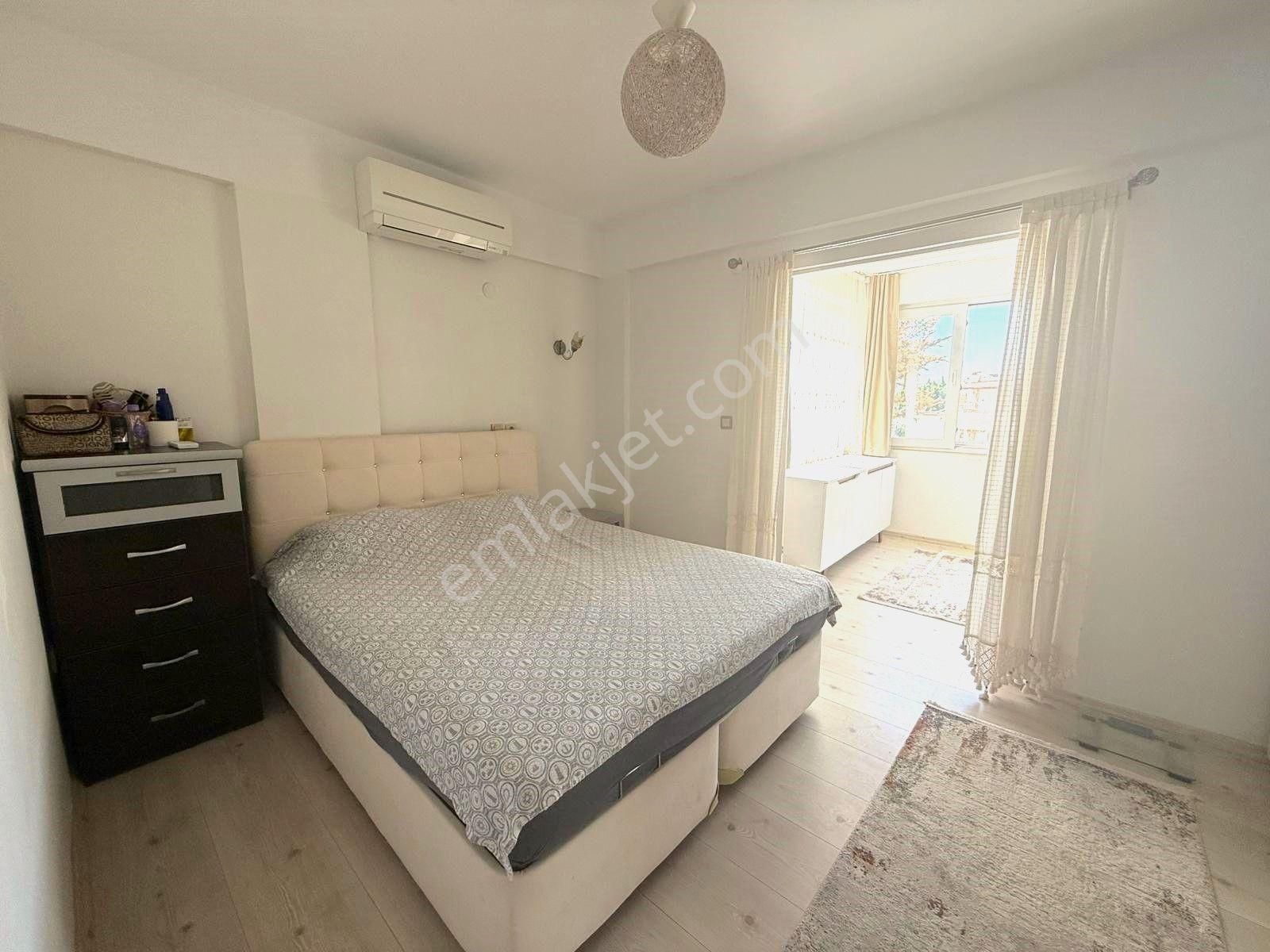 Eskiçeşme'nin Kalbinde Bahçeli 3+1 Dubleksi - Görsel 13