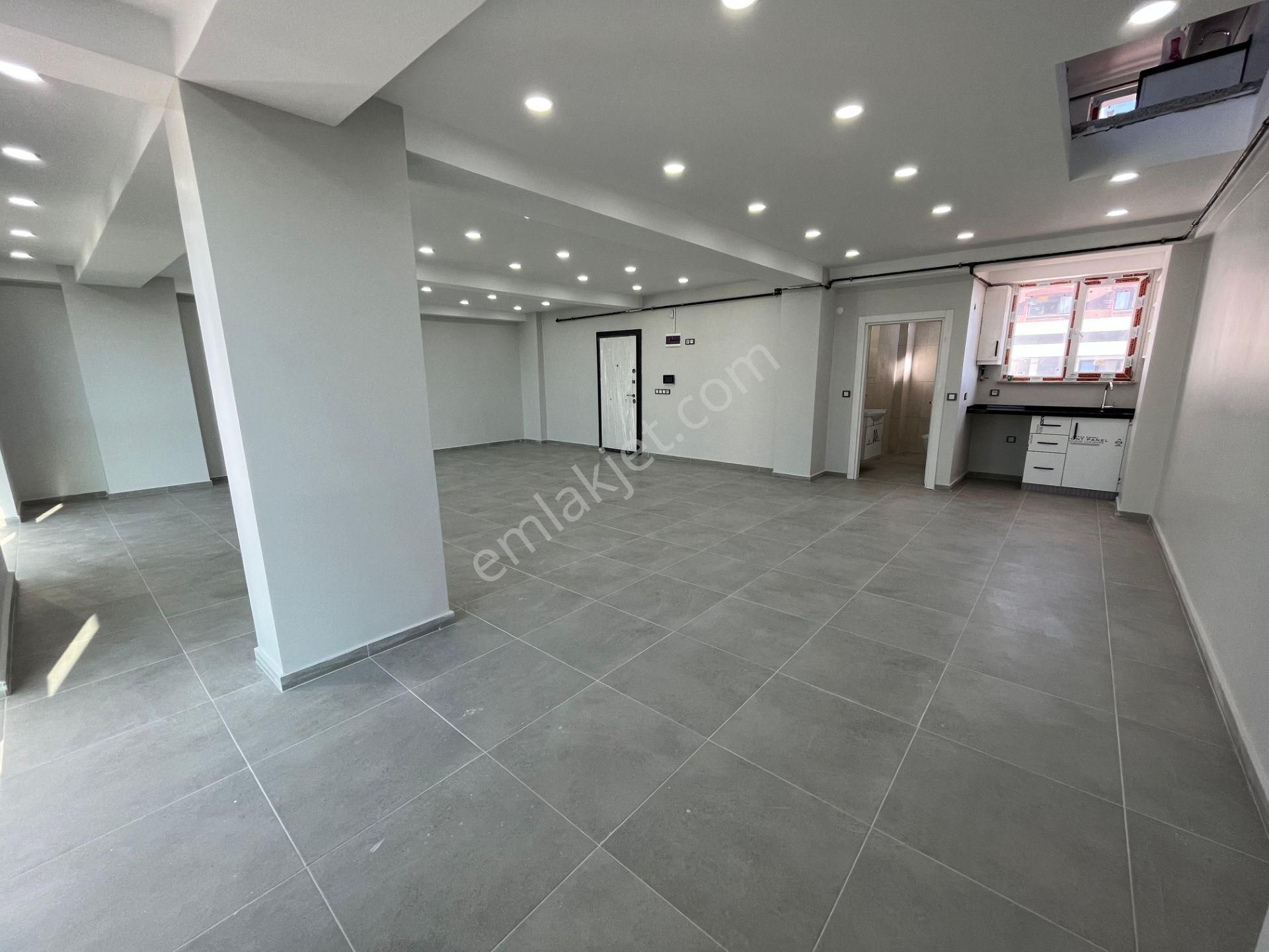 Sultangazi Yenimahalle Tramvay Caddesi'nde Prestijli Binada Satılık Dubleks Ofis! - Görsel 9