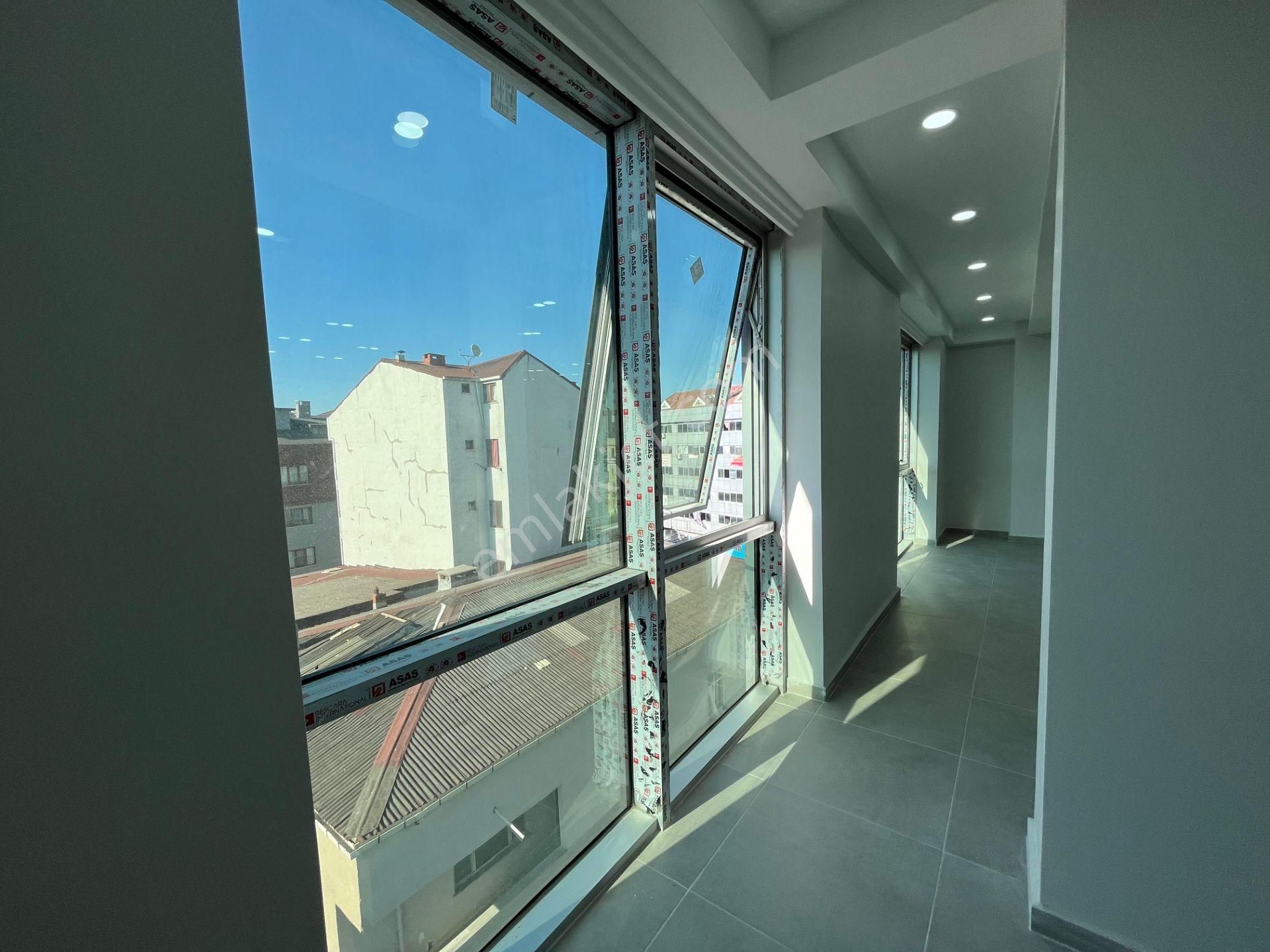 Sultangazi Yenimahalle Tramvay Caddesi'nde Prestijli Binada Satılık Dubleks Ofis! - Görsel 15