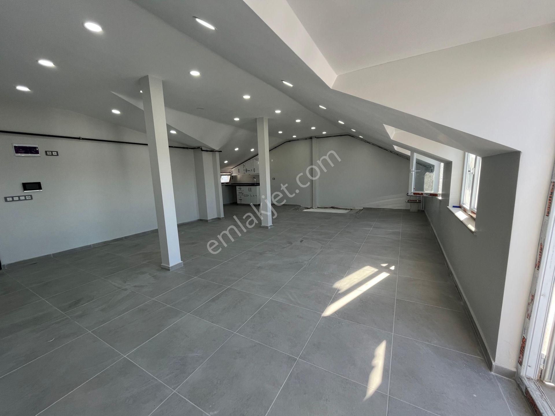 Sultangazi Yenimahalle Tramvay Caddesi'nde Prestijli Binada Satılık Dubleks Ofis! - Görsel 21