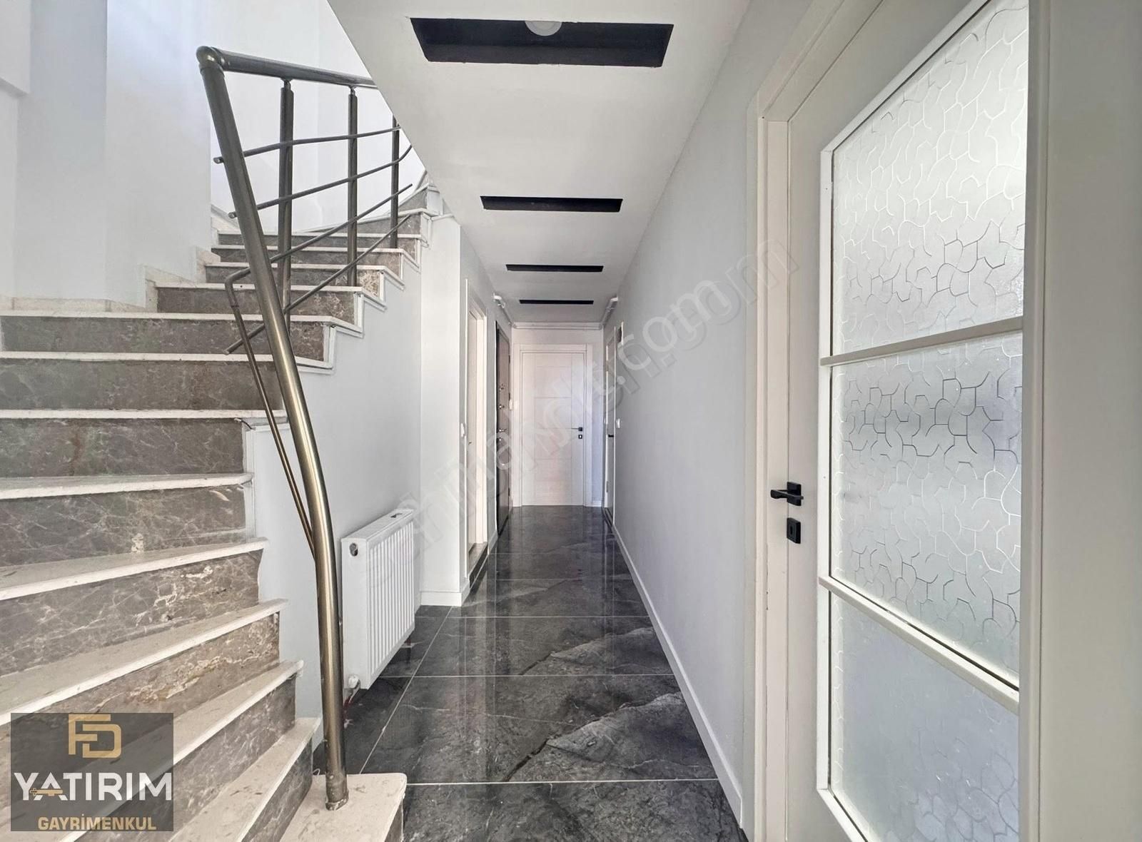 Darıca İstasyon Cad Çınar Mevki 4+1 200 M² Lüx Çat Dubleksi - Görsel 13