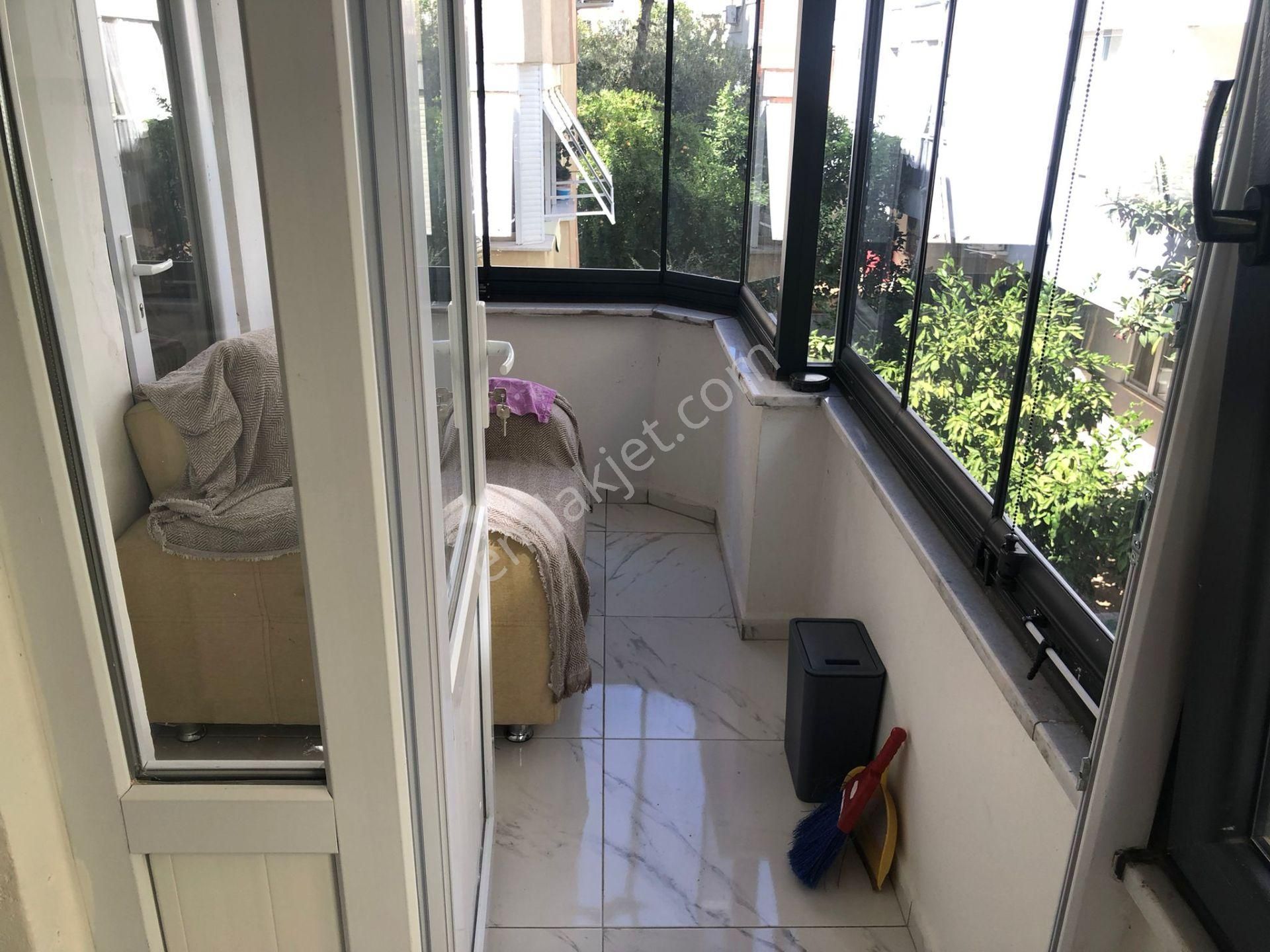 Altınoluk Tatil Beldesinde Yazlık Orta Kat Arka Cephe 2+1 - Görsel 6