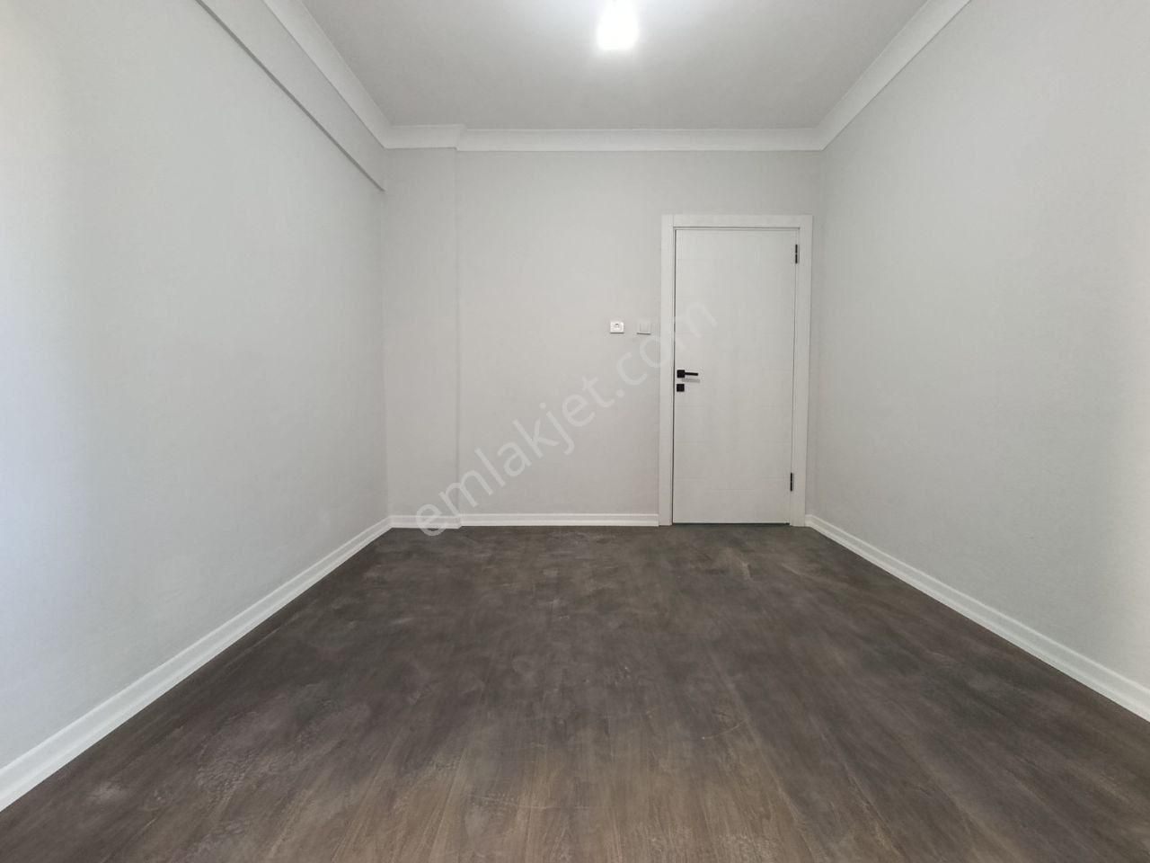 Akçay Sarıkızda Doğalgazlı Ayrı Mutfaklı Müstakil Tadında Yapılı 2+1 Daire - Görsel 26