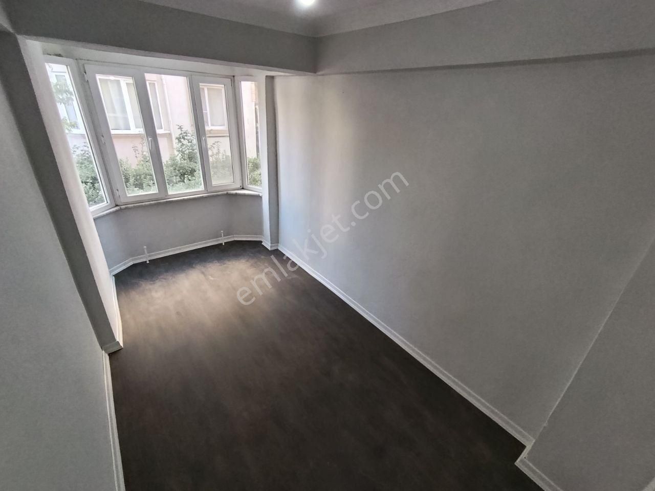 Akçay Sarıkızda Doğalgazlı Ayrı Mutfaklı Müstakil Tadında Yapılı 2+1 Daire - Görsel 14