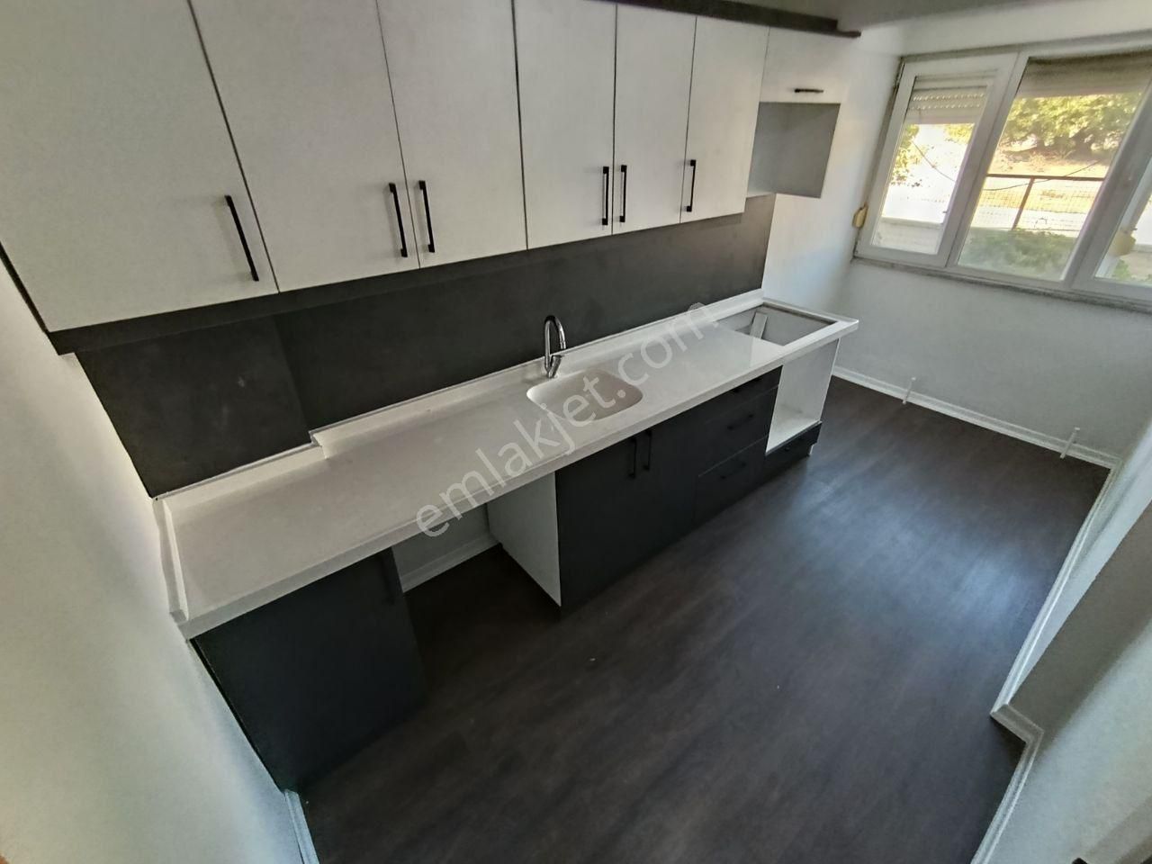 Akçay Sarıkızda Doğalgazlı Ayrı Mutfaklı Müstakil Tadında Yapılı 2+1 Daire - Görsel 27