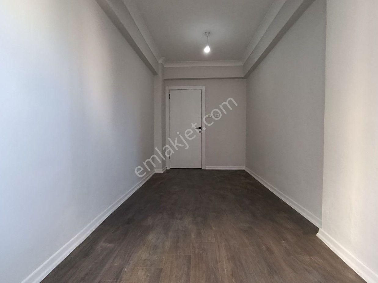 Akçay Sarıkızda Doğalgazlı Ayrı Mutfaklı Müstakil Tadında Yapılı 2+1 Daire - Görsel 13