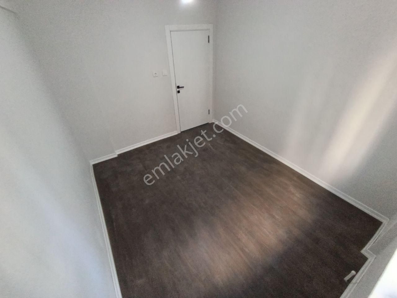 Akçay Sarıkızda Doğalgazlı Ayrı Mutfaklı Müstakil Tadında Yapılı 2+1 Daire - Görsel 25