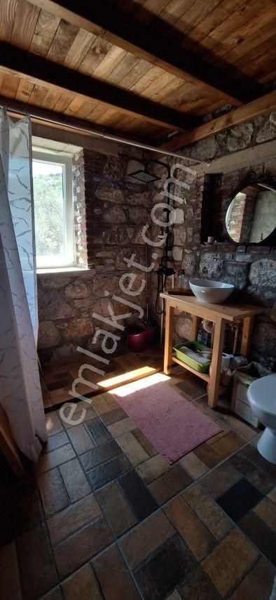 Orhanlıda 600 M2 Arsa İçinde Satılık Eşyalı Müstakil Taş Ev - Görsel 7