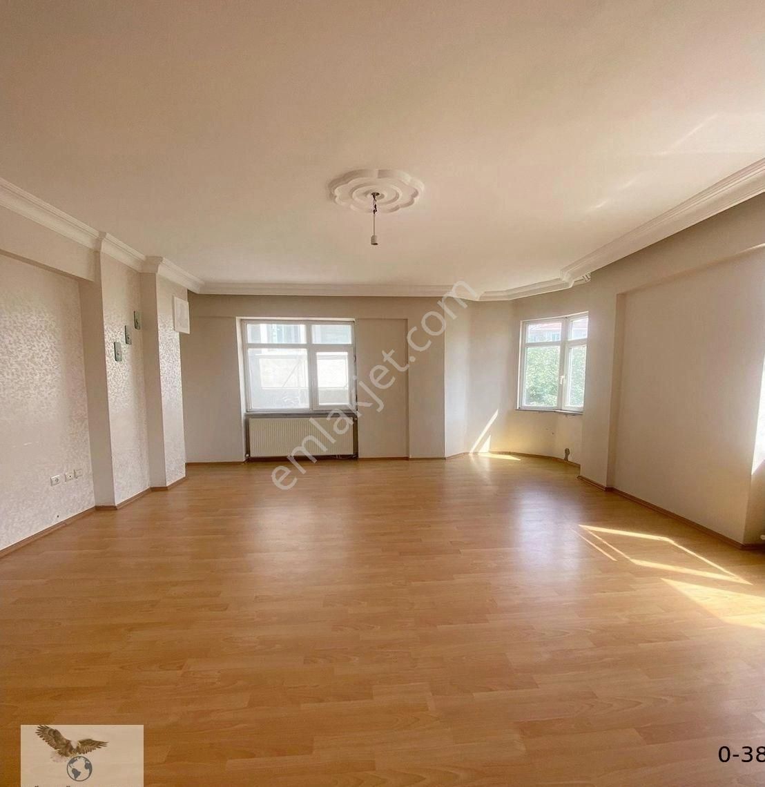 Avcılar Cihangirde İster Yatırımlık İster Oturumluk 2+1 Satılık Ara Kat Daire - Görsel 2