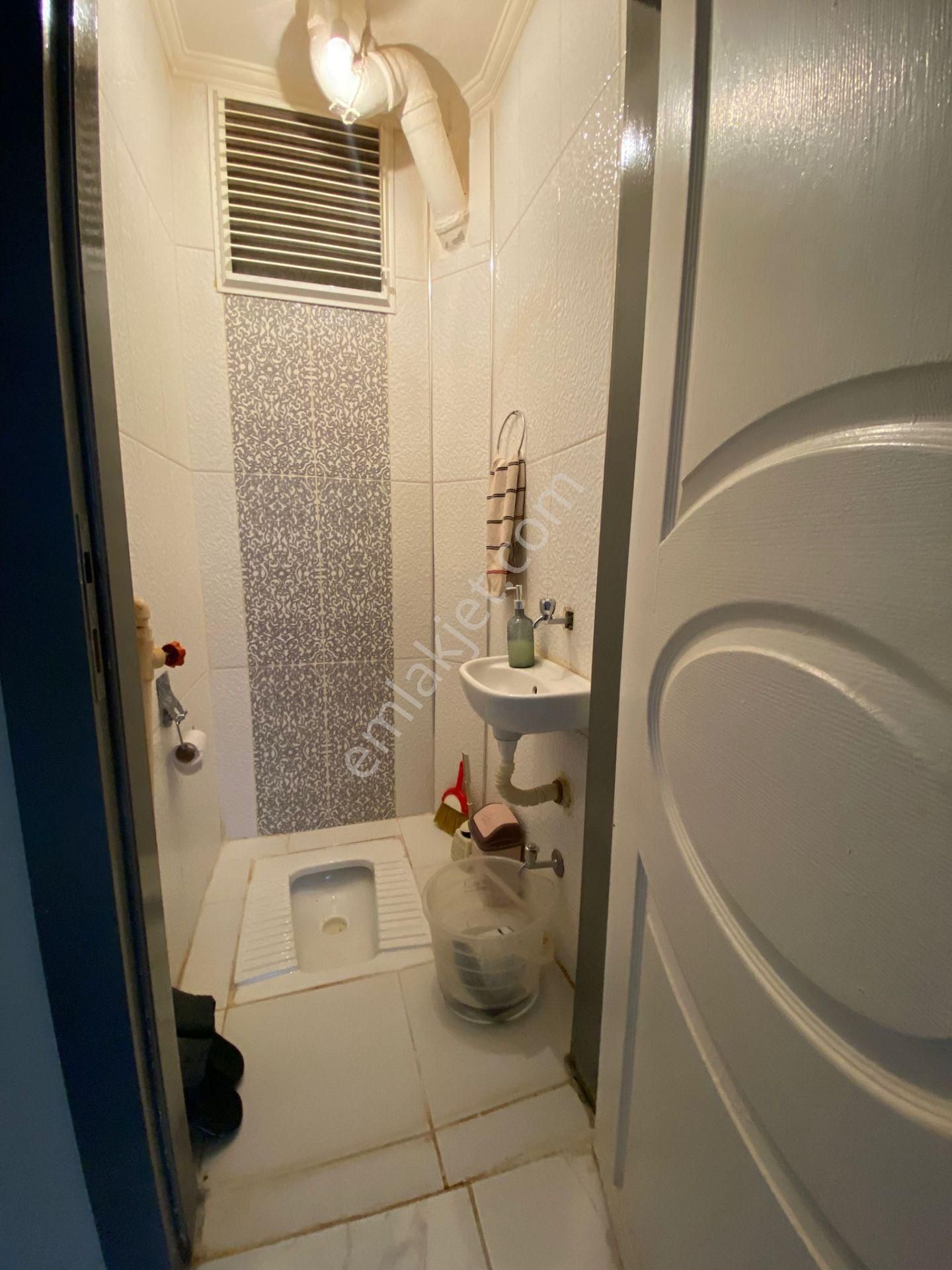 Mareşal Çakmak Mah.'de Ön Cephe 3+1 Full Yapılı Daire - Görsel 10