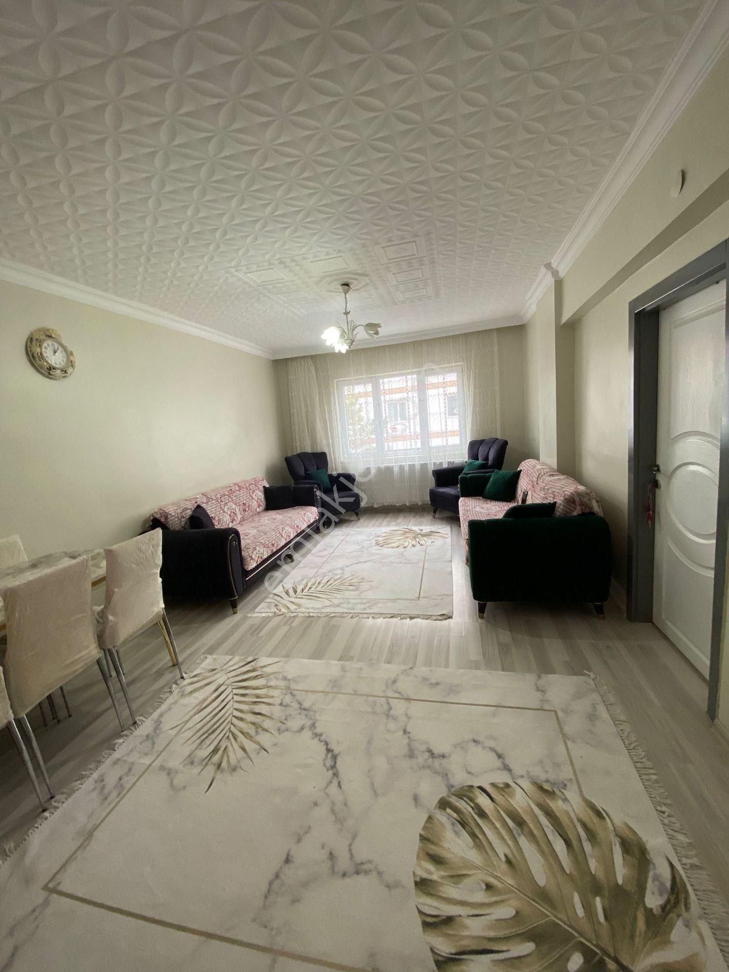 Mareşal Çakmak Mah.'de Ön Cephe 3+1 Full Yapılı Daire - Görsel 3