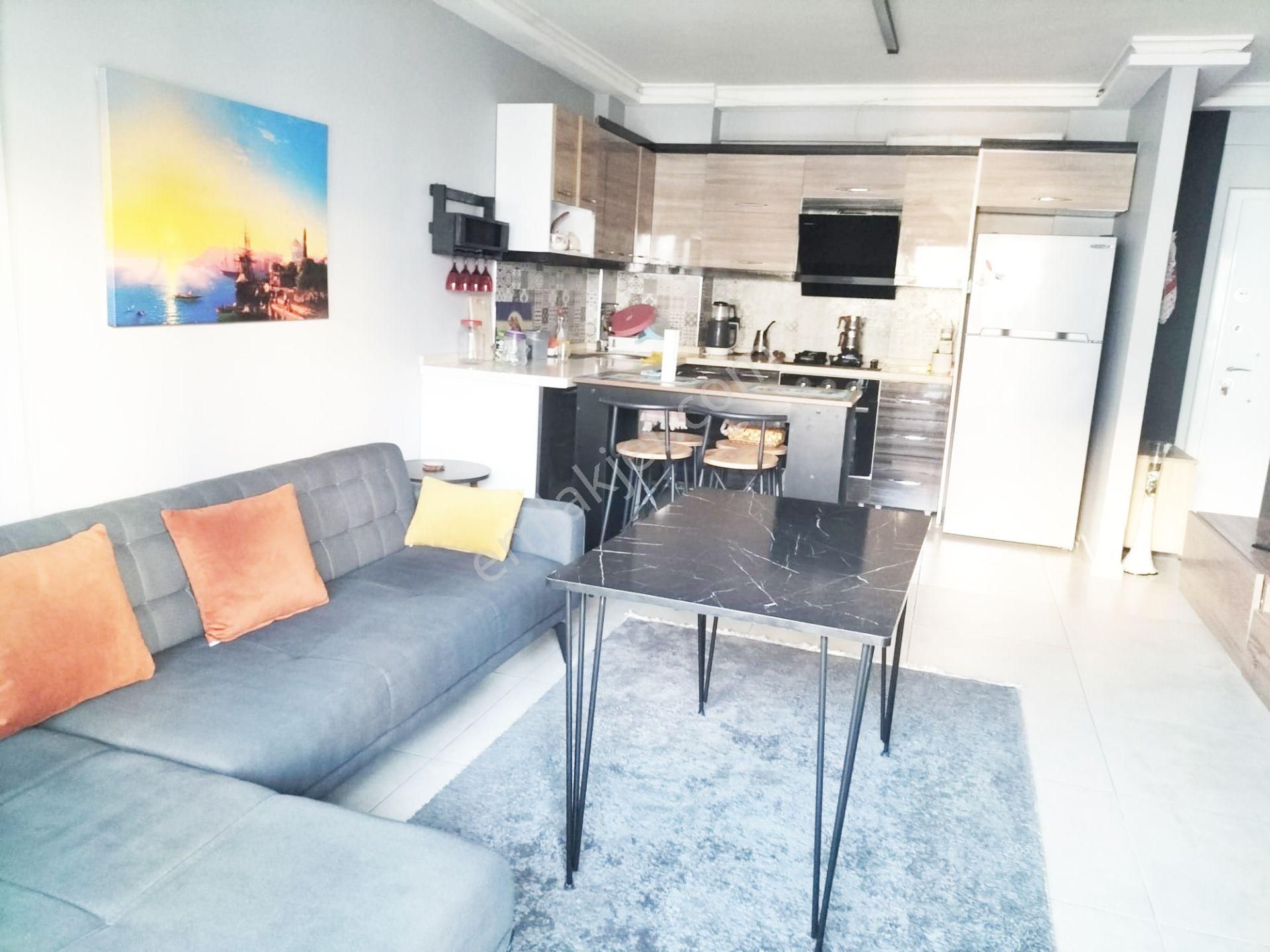 Fiyatı Düşürdük ❗ Yeni Eşyalı-havuzlu-modern 1+1 Daire