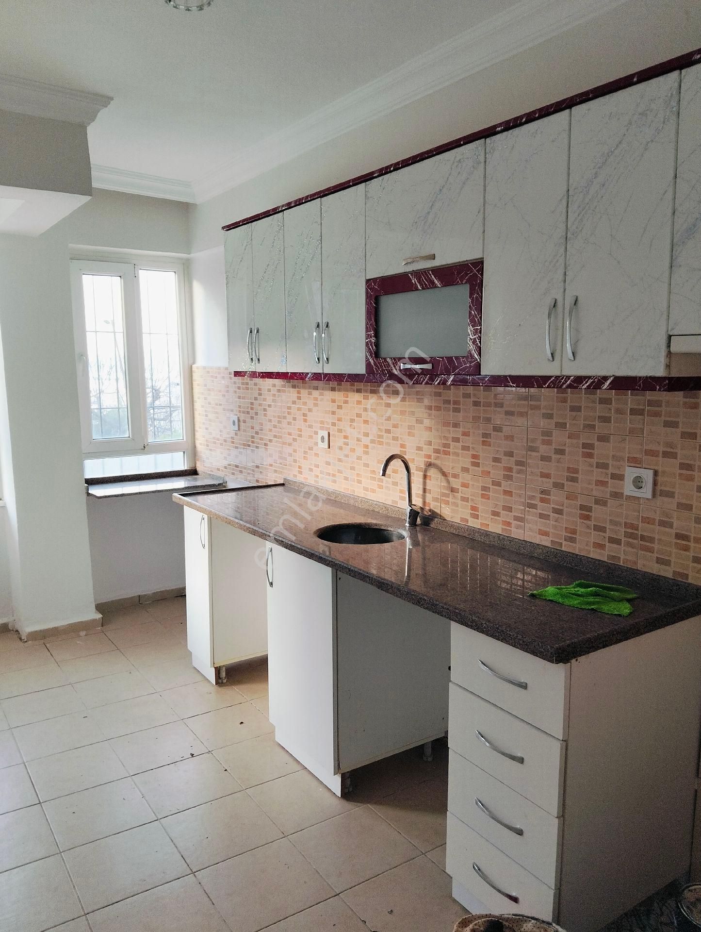 Patlangıçmölüdeniz Uolunda Kiralık 3+1 Daire - Görsel 14