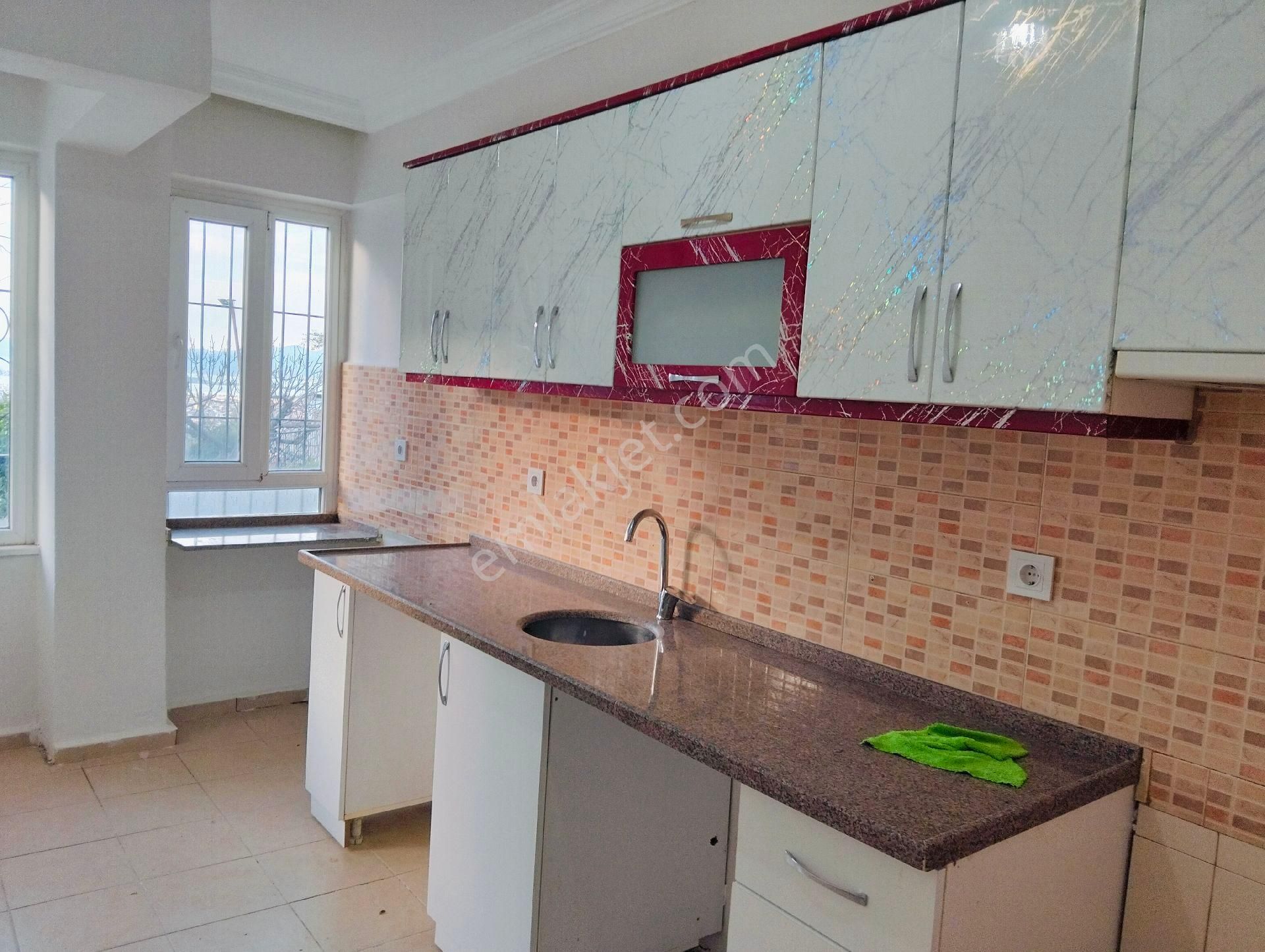 Patlangıçmölüdeniz Uolunda Kiralık 3+1 Daire - Görsel 7