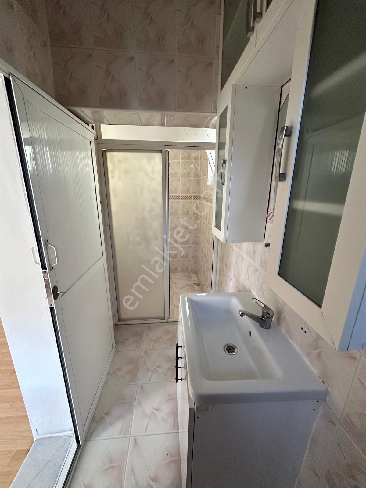 Tuzlada Kiralık 2+1 Daire - Görsel 13