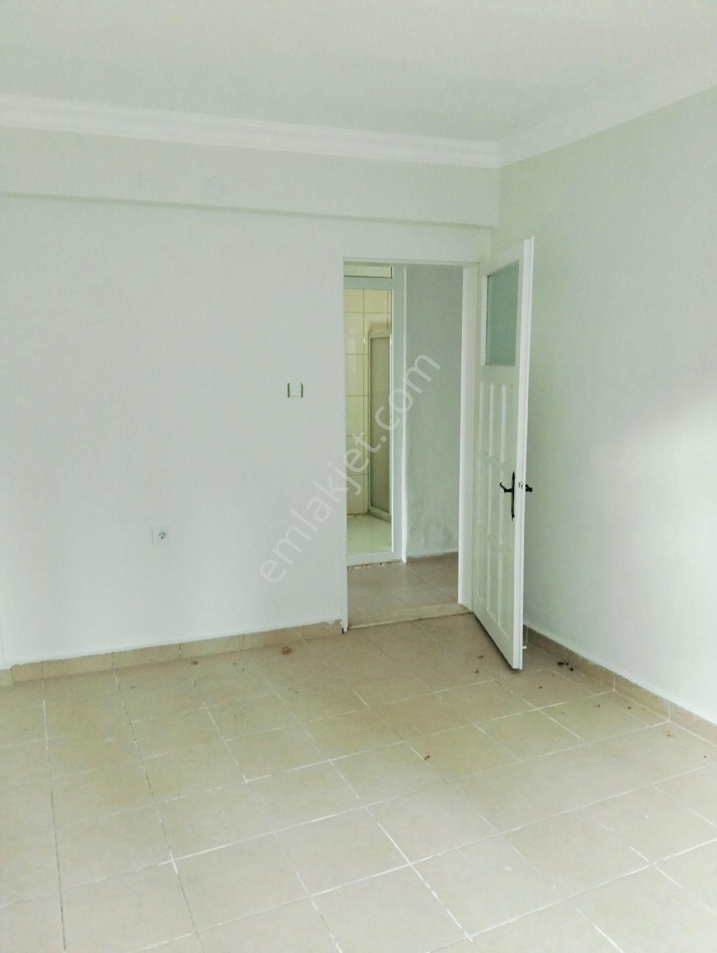 Patlangıçmölüdeniz Uolunda Kiralık 3+1 Daire - Görsel 23